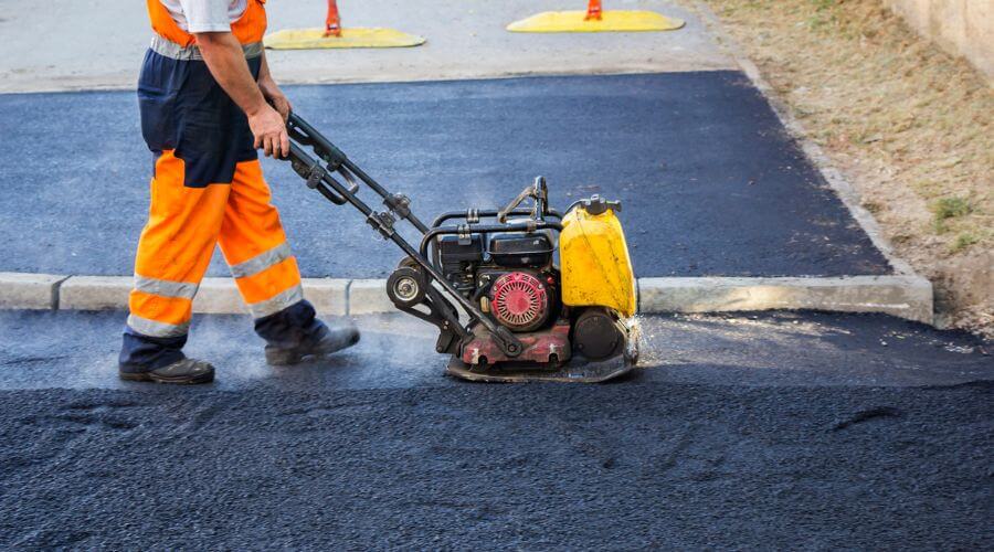 Professional gutter cleaning in Higgins Lake, MI